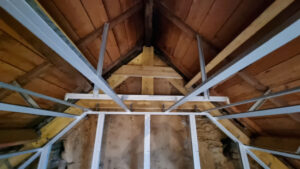 Rehaussement d'entrait